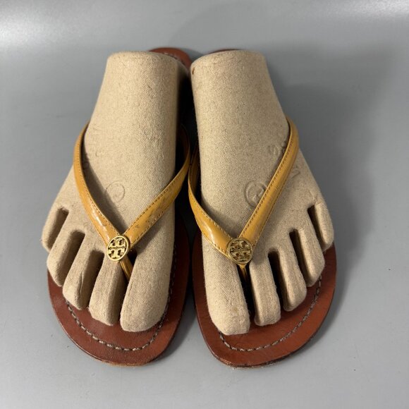 Tory Burch Terra Thong Sandals Beige Nude Tan Patent Leather, Size 8.5 - Picture 4 of 14